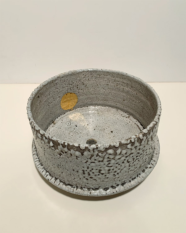 ROBERT SPERRY, Untitled, 1979, ceramic, 7 x 12 inches
